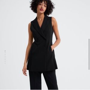 Double breasted box pleat vest